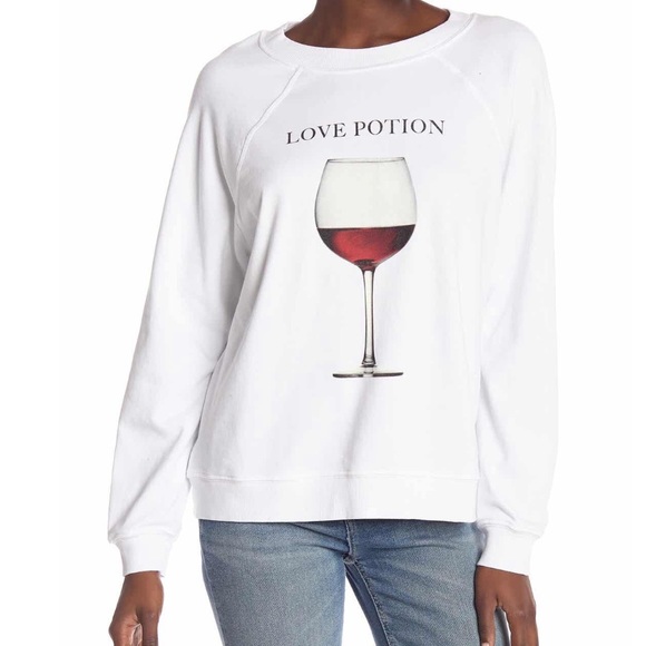 Wildfox Sweaters - NWT Wildfox Sweater